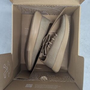 Allbirds Men's Tan Sneakers